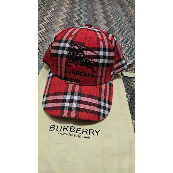 Burberry Red Nova Check Cap